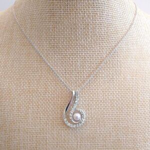 Annaleece Silver Tone Chain & Pendant with Rhinestones and Faux Pearl
